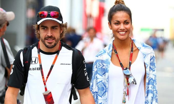 HOLA.com confirma que Fernando Alonso y Lara Álvarez han roto