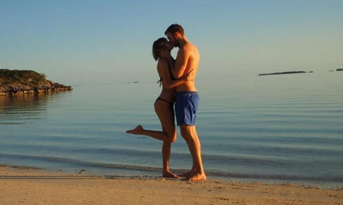 Taylor Swift y Calvin Harris presumen de amor y cuerpazo