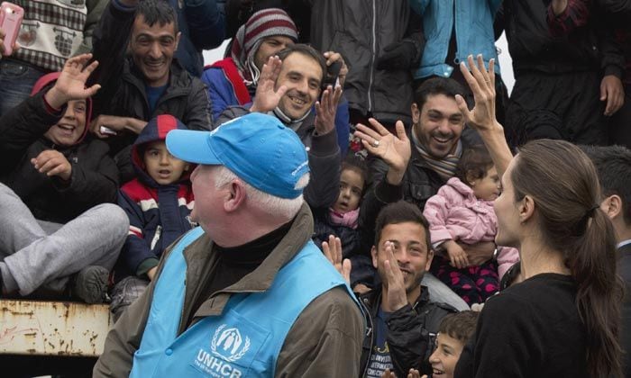 Angelina Jolie y George Clooney, impresionados con las dramáticas historias de los refugiados