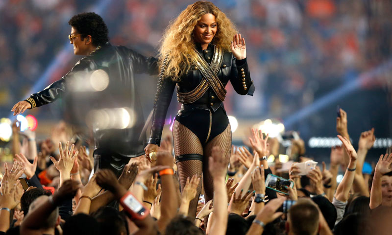 Beyoncé canta sobre la infidelidad y desata la polémica