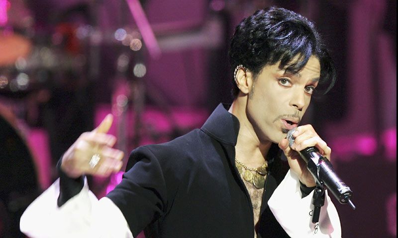 Un hijo 'secreto' de Prince reclama su fortuna desde la cárcel