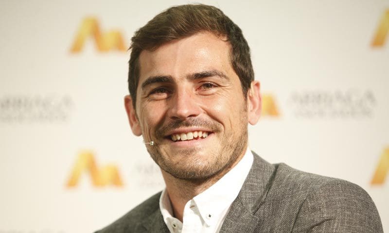 ¿Qué hacía Iker Casillas mientras esperaba el nacimiento de su segundo hijo?