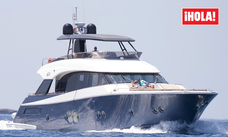 Rafa Nadal Estrena Su Lujoso Yate Junto A Su Novia Xisca Perello