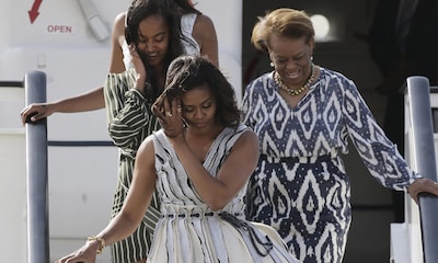 ¿Dónde se encontraba la Reina mientras Michelle Obama llegaba a Madrid?