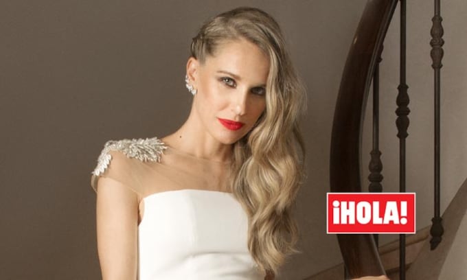 Carola Baleztena posa espectacular vestida de novia