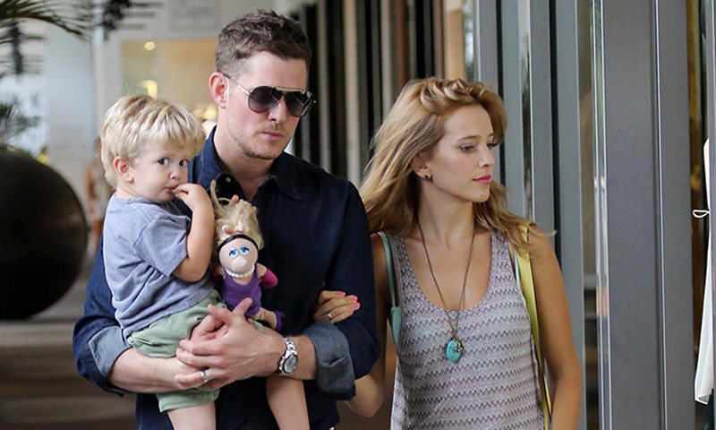 Michael Bublé junto a su mujer, Luisana Lopilato y su hijo mayor, Noah 