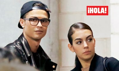 Exclusiva en ¡HOLA!, Cristiano Ronaldo y Georgina, las imágenes más buscadas de la pareja del momento