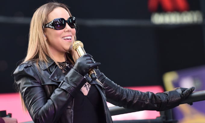La representante de Mariah Carey aviva la polémica por su actuación