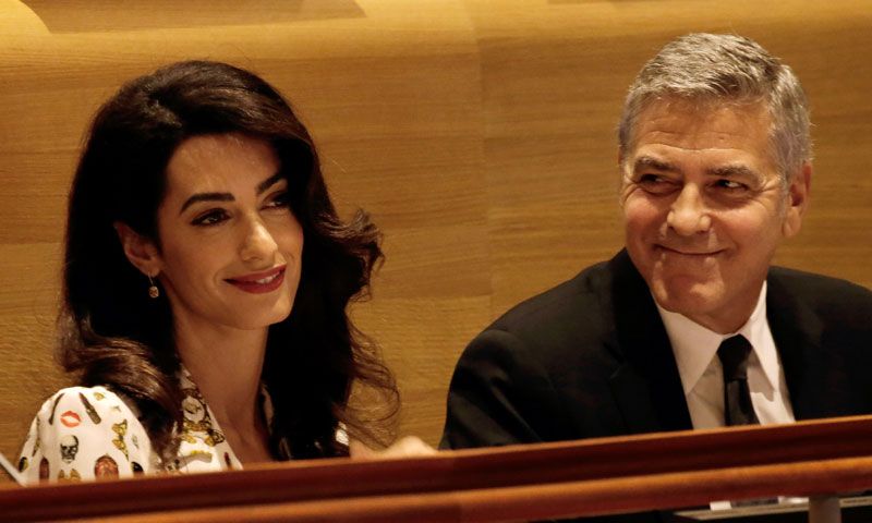 ¿Esperan gemelos George Clooney y Amal?