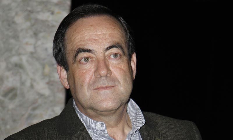 José Bono recuerda cómo Julio Iglesias le ayudó con un conflicto durante su trayectoria política