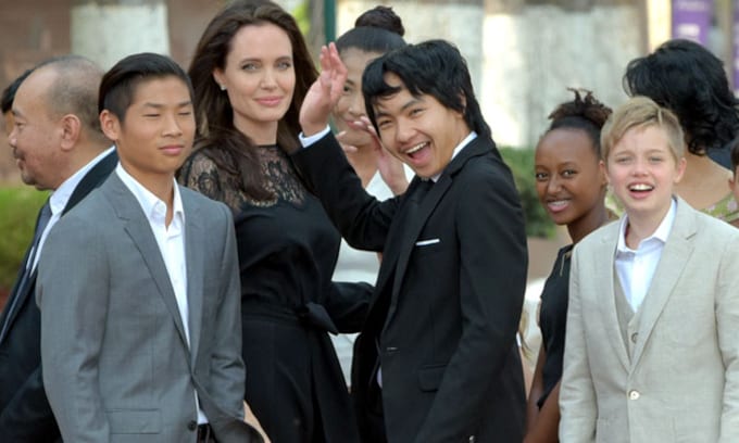 Los hijos de Angelina Jolie toman la palabra en el estreno de la película de su madre