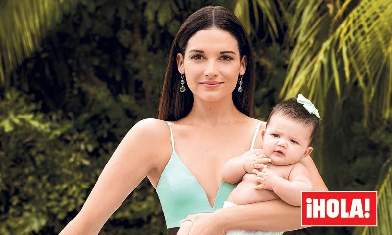 En ¡HOLA!, Natalia Jiménez nos presenta a su hija, Alessandra