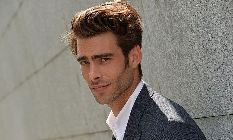 El disparatado idilio entre Jon Kortajarena y 'La vecina rubia' se hace viral