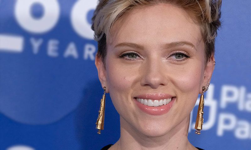 Scarlett Johansson encuentra a su 'doppelgänger'