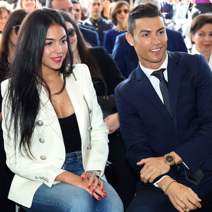 ¡Esto va en serio! Cristiano Ronaldo y Georgina Rodríguez comparten su primera foto juntos