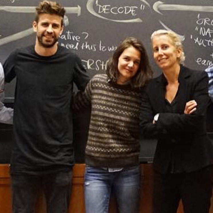 Gerard Piqué y Katie Holmes, compañeros de pupitre en Harvard