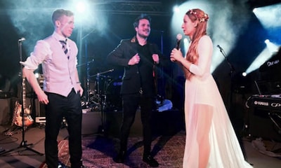 Dani Martín sorprende a la novia de Iker Muniain en su boda ¡con un concierto sorpresa!