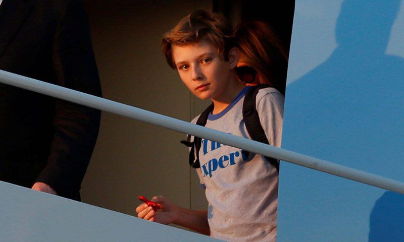 ¡Hasta Barron Trump se apunta a la moda del 'fidget spinner'!