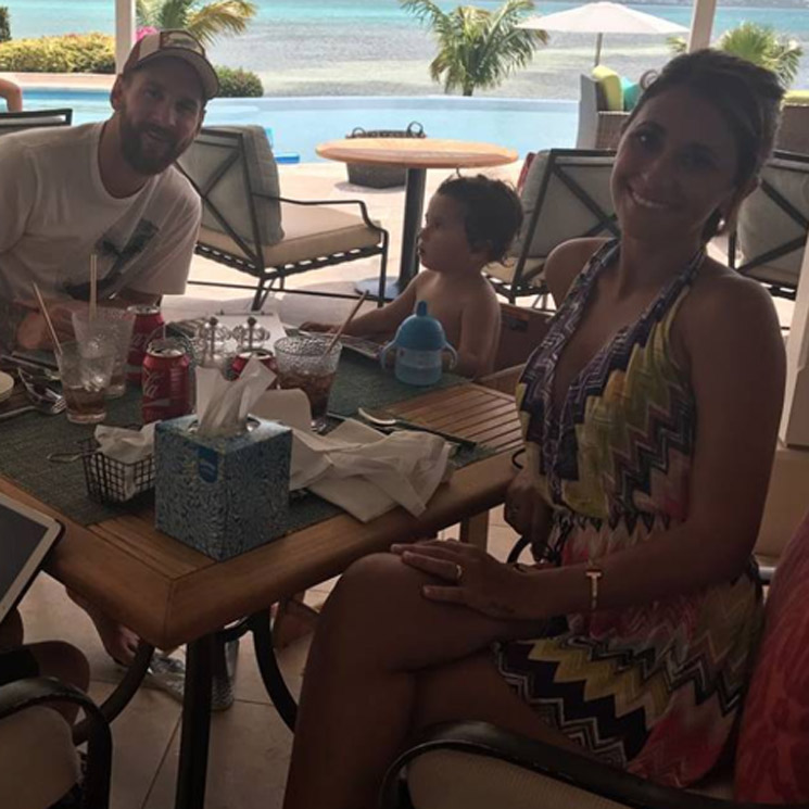La luna de miel, mejor en familia: así se relajan Leo Messi y Antonela Roccuzzo una semana después de su boda