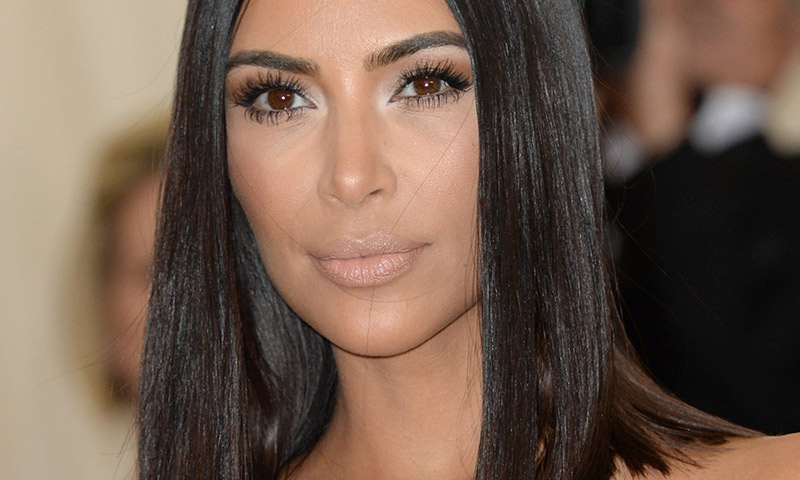 Kim Kardashian se convierte en Jackie Kennedy y vuelve a incendiar las redes