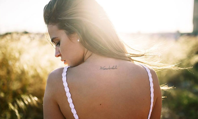 Los nuevos tatuajes de Laura Escanes y su significado