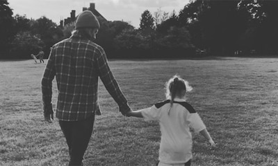 Harper Beckham, tras los pasos de papá