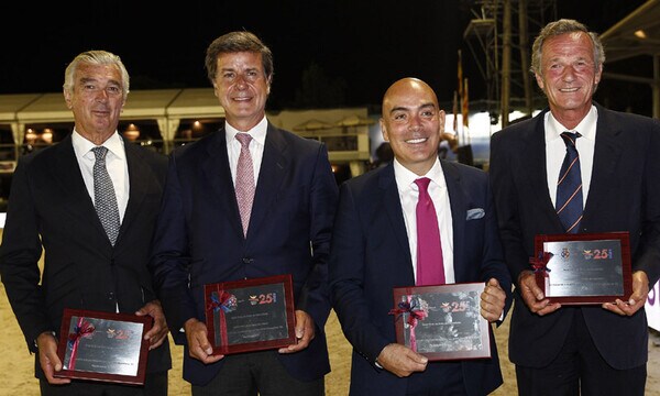 Luis Astolfi, Cayetano Martínez de Irujo, Kike Sarasola y Álvarez Cervera  protagonizan un homenaje olímpico en el CSIO Barcelona
