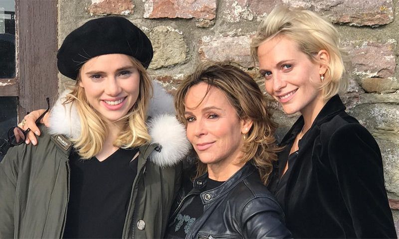 Suki Waterhouse y Poppy Delevingne van a rodar una película con esta famosa actriz, ¿la reconoces?