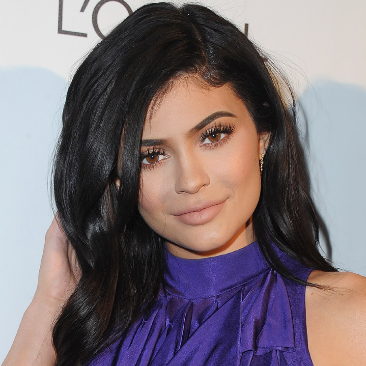 ¿Niño o niña? Kylie Jenner juega el despiste con su embarazo