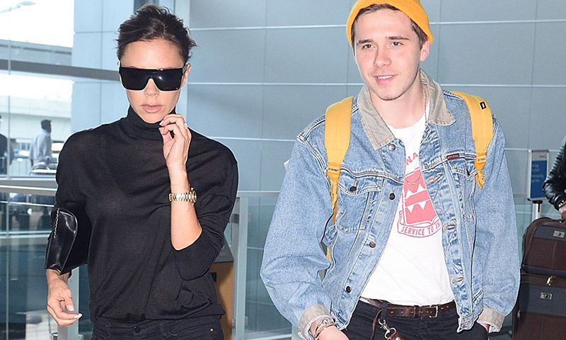 Victoria Beckham y su hijo Brooklyn disfrutan de Nueva York