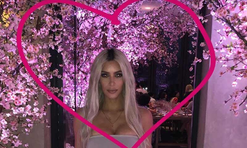 ¿Espera una niña? Kim Kardashian da algunas pistas en su 'baby shower'