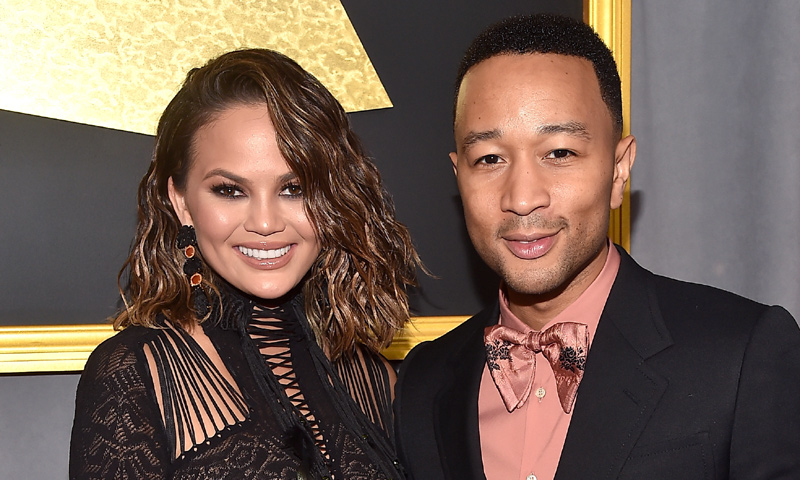 Chrissy Teigen y John Legend anuncian que van a ser papás por segunda vez con esta foto