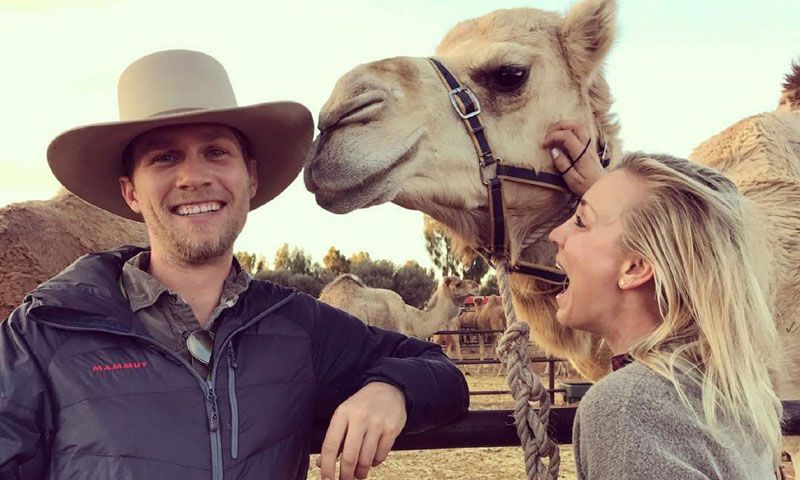 La emotiva reacción de la actriz Kaley Cuoco tras comprometerse