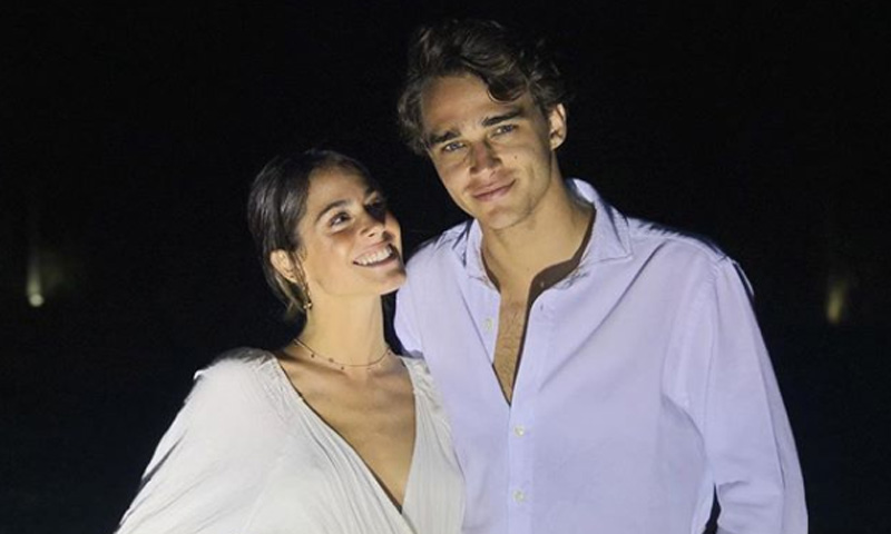 El mensaje de amor con el que han iniciado el año Tini Stoessel y Pepe Barroso Jr.