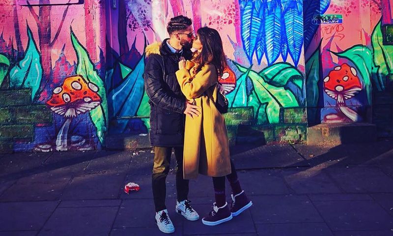Isco Alarcón y Sara Sálamo: besos, besos y más besos