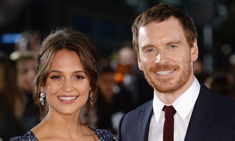 Alicia Vikander habla por primera vez de su matrimonio con Michael Fassbender: 'Soy más feliz que nunca'