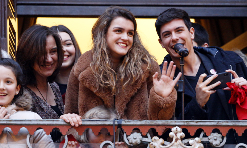 Amaia y Alfred, recibimiento como reyes en Pamplona