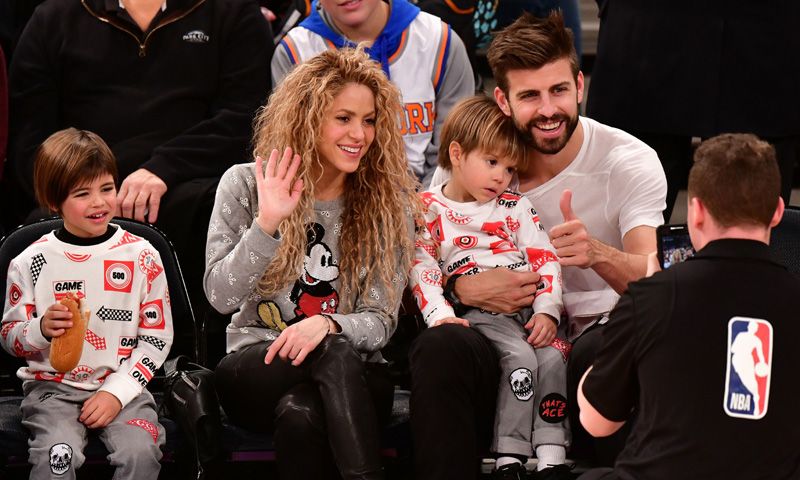 Gerard Piqué, comentarista del partido de sus pequeños futbolistas, Milan y Sasha