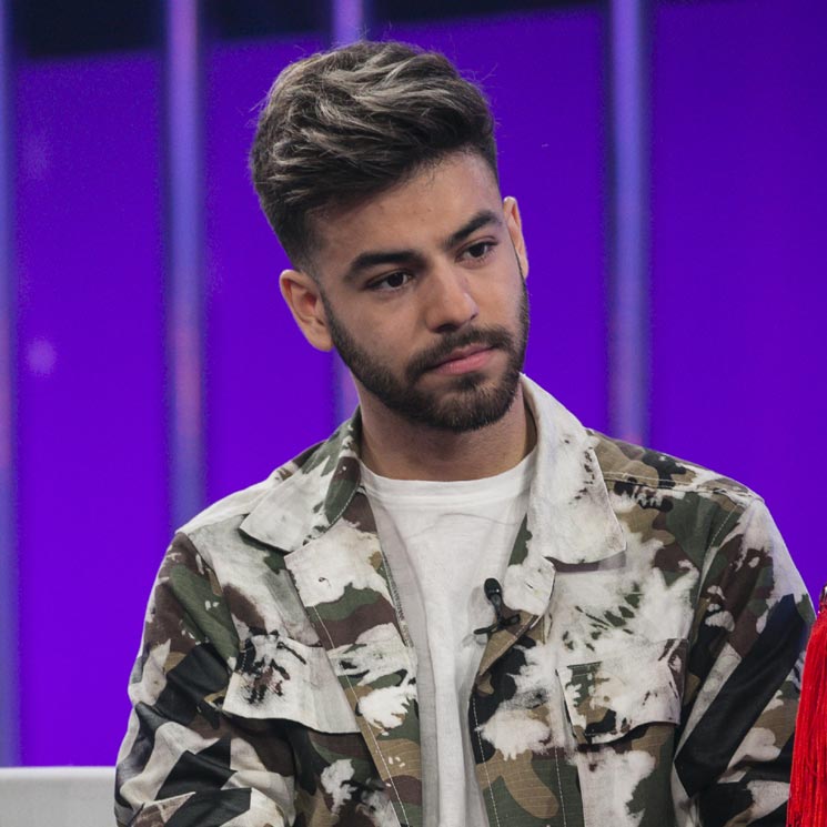 Los compañeros de Agoney, de OT, le arropan en su momento más duro