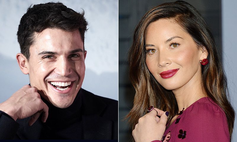 Descubrimos de dónde viene la conexión de Olivia Munn con Álex González
