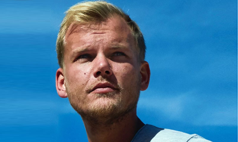 La exnovia de Avicii recuerda al DJ con unas emotivas palabras y varias imágenes