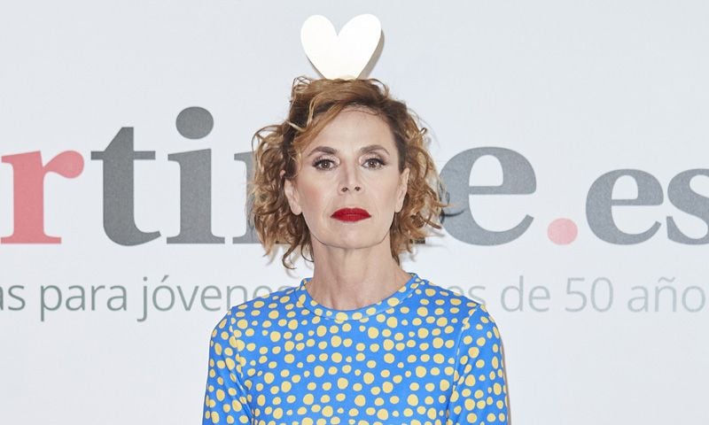 Ágatha Ruiz de la Prada, ilusionada con la idea de 'echarse un ligue' por internet