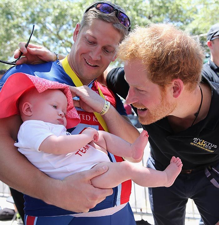 Harry de Inglaterra y los niños