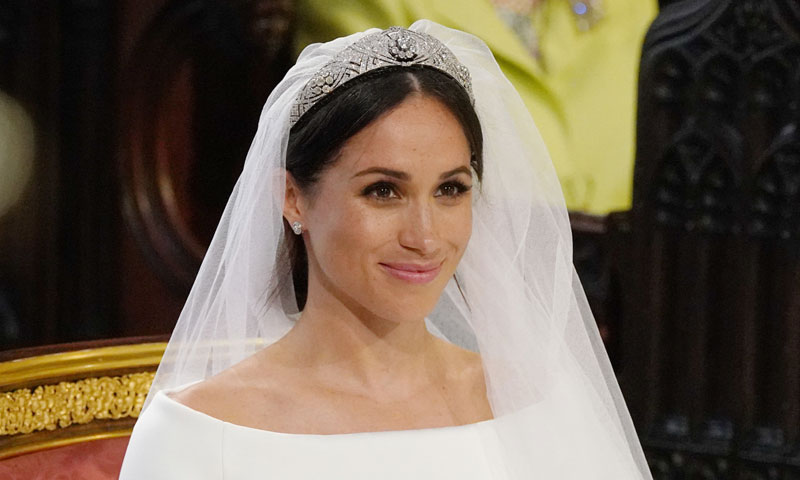 Meghan Markle elige una joya excepcional: la tiara 'bandeau' de diamantes que perteneció a la reina Mary