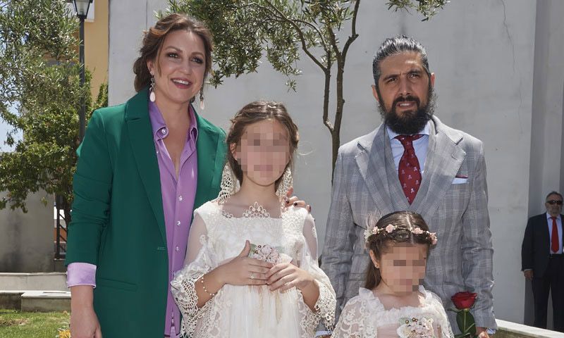 Fin De Semana De Comuniones Para Los Hijos De Niña Pastori Y Carlos Jean