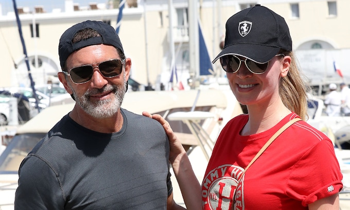 Antonio Banderas y Nicole Kimpel, descanso en la Costa Azul antes de poner rumbo a Miami