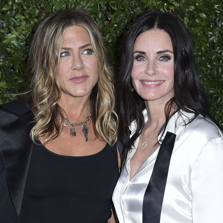 ¡Deseo cumplido! Jennifer Aniston será la dama de honor en la boda de su gran amiga Courteney Cox