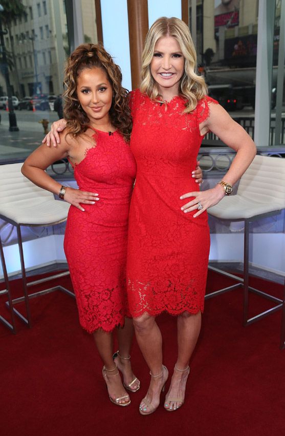 Adrienne Bailon y Dayna Devon