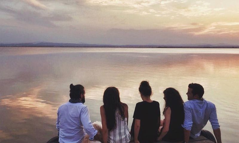 Raquel del Rosario se reencuentra con su familia para despedir a Edu del Prado