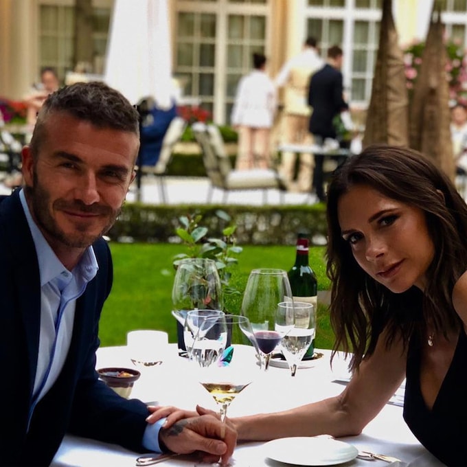 David y Victoria Beckham celebran su aniversario de boda con una romántica cena